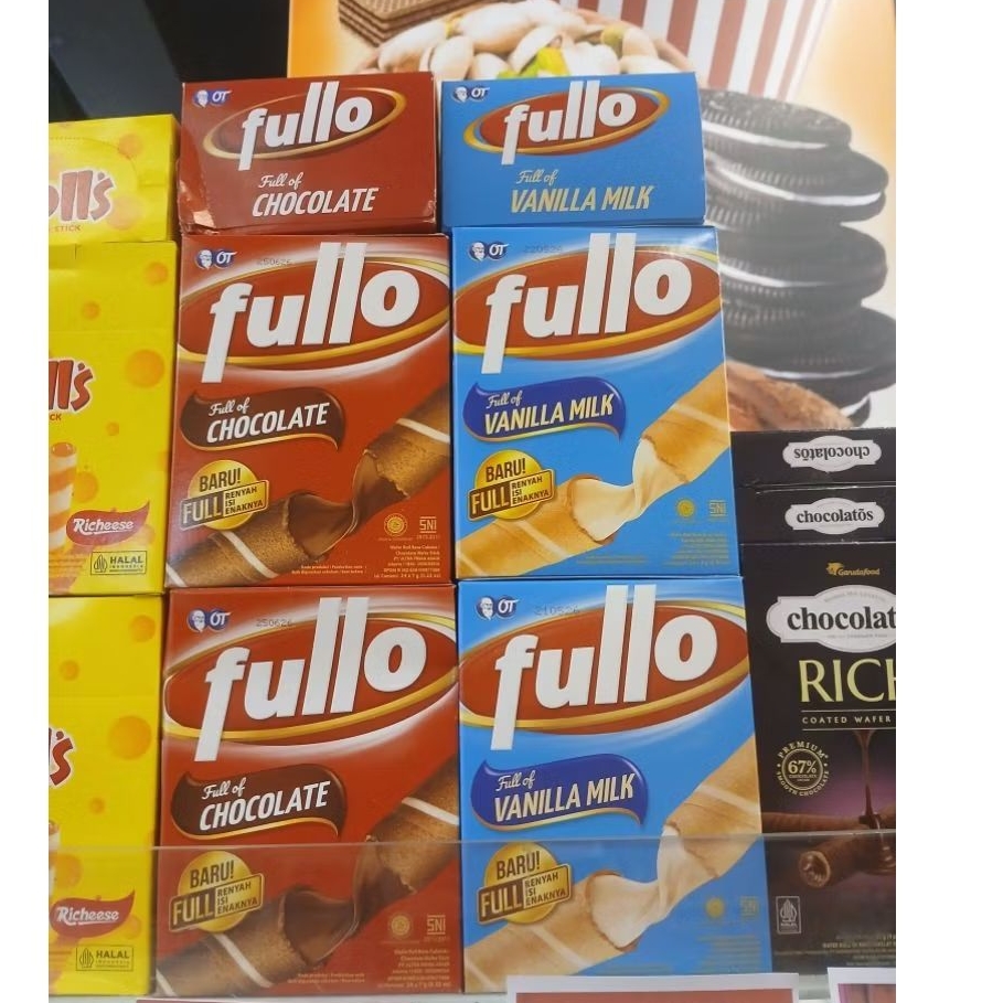 

Jual snack coklat fullo stick renyah pack kotak