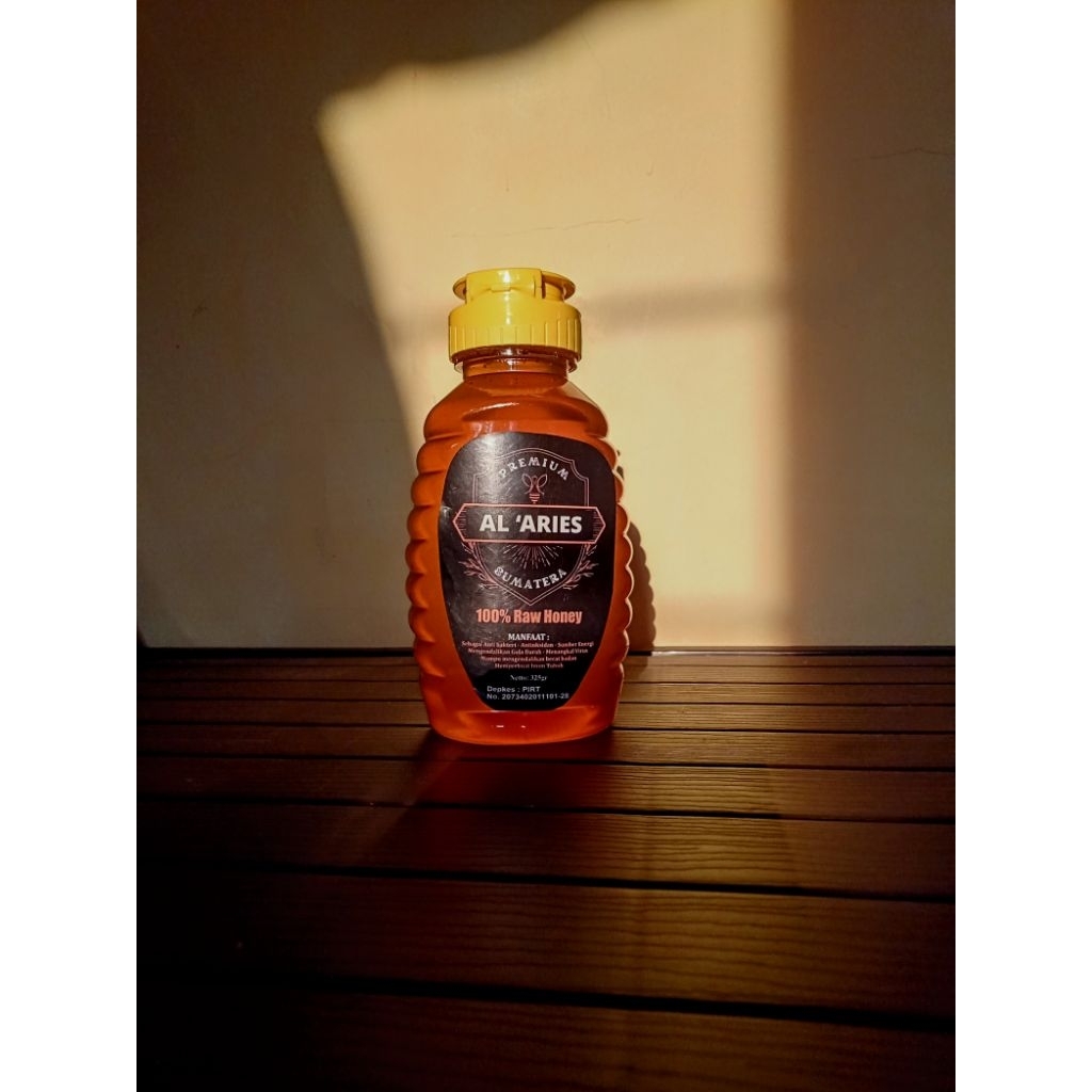 

Madu Al-Aries Premium – Madu Asli Murni Multiflora & Akasia (325gr/250ml)