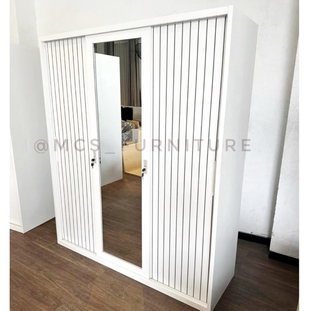 Lemari Besi Sliding Jumbo 3 Pintu (setara 4 pintu) Metal Aluminium Mebel Furniture Semarang