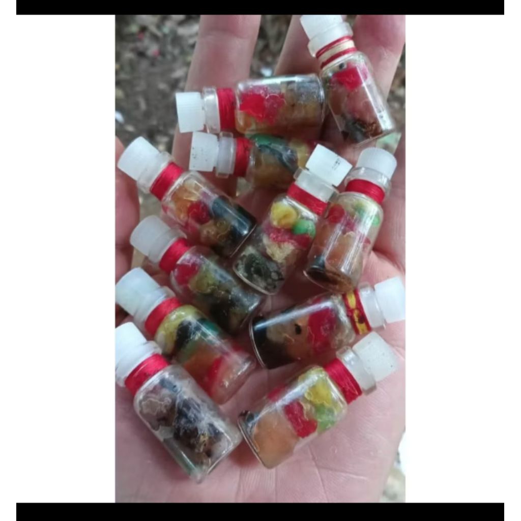 Asesoris untalan random