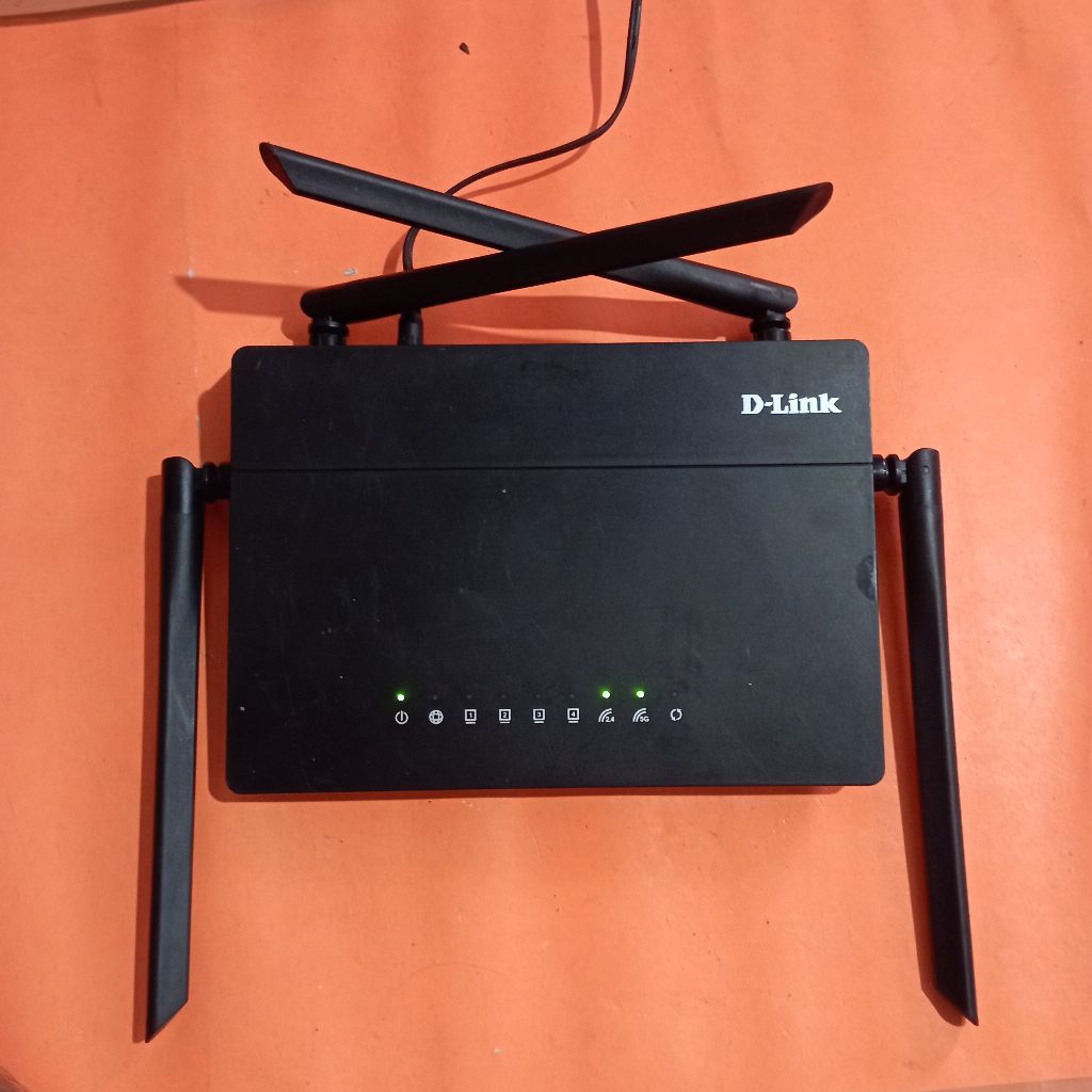 D-Link DIR-822 ROUTER WIRELESS