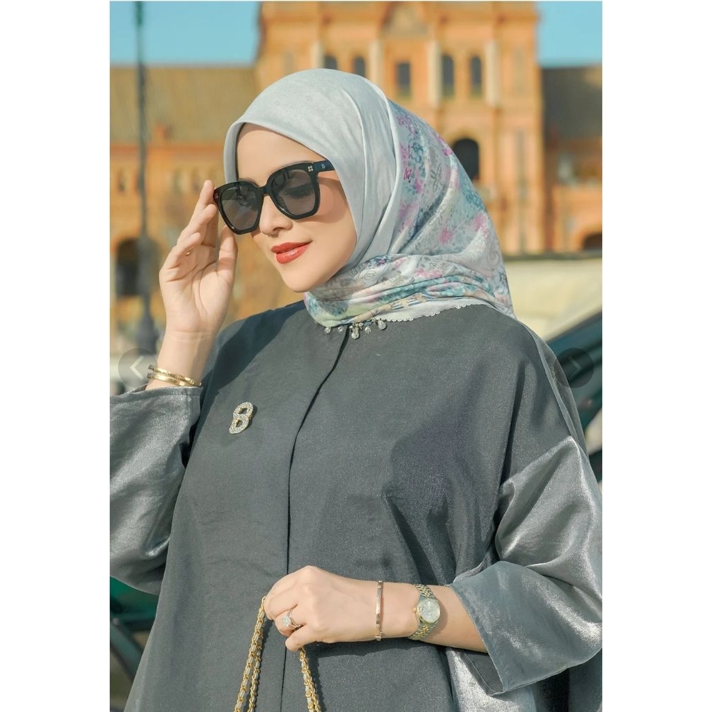 SEVILLA SERIES BLANCO BUTTONSCARVES VOAL REGULER