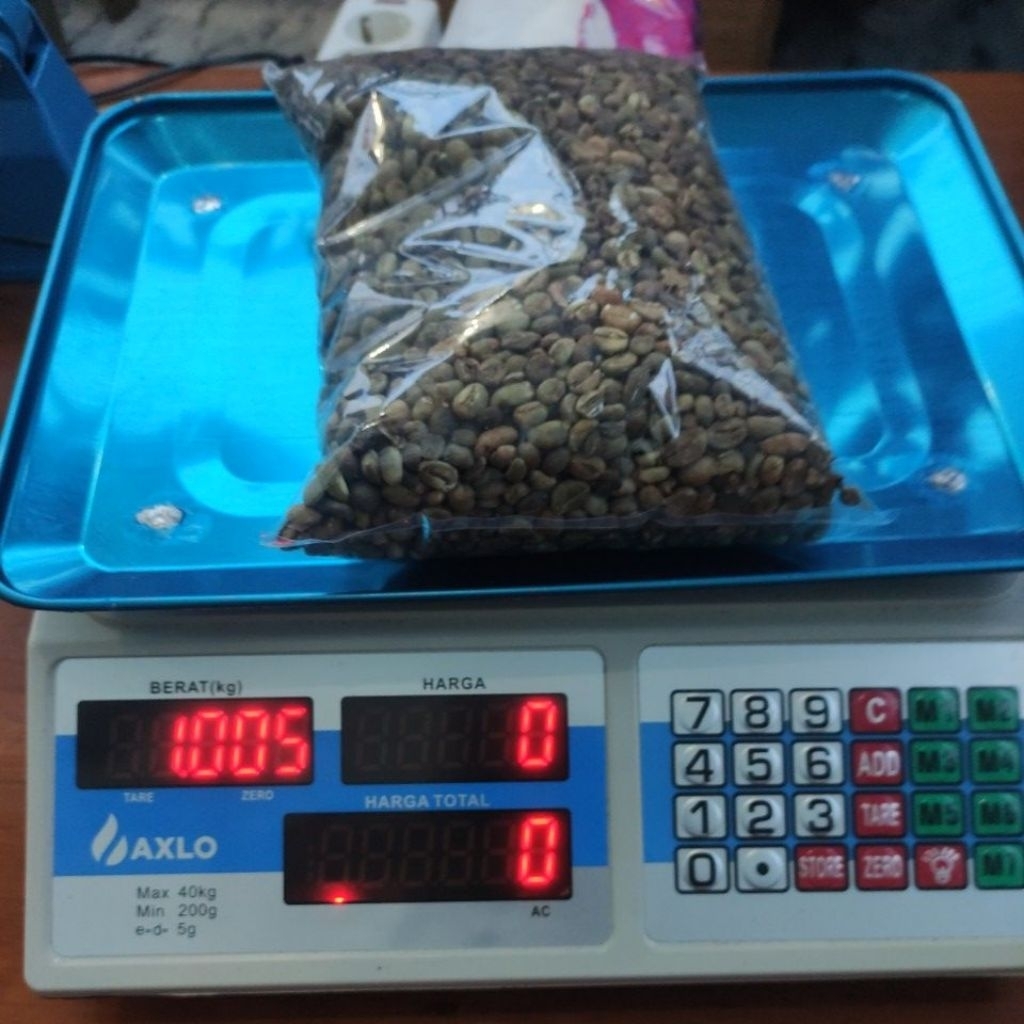 

kopi mentah atau biji kopi kering green bean robusta kemasan 1000g