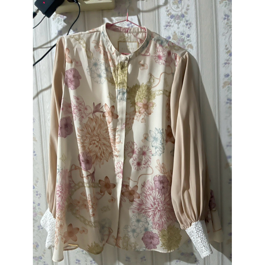 PRELOVED KLAMBY
