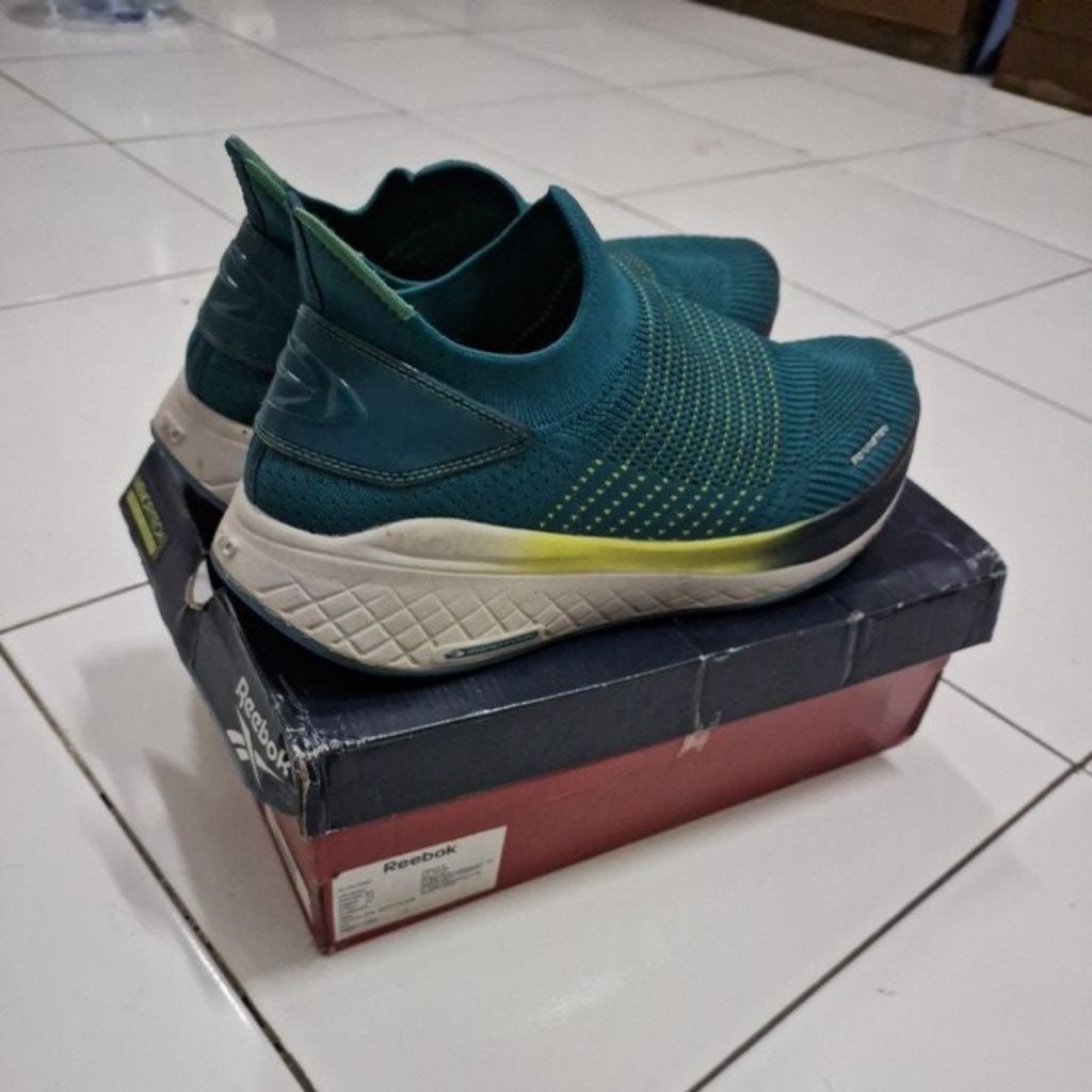 910 Yuka Accel Addiction, Sepatu Running Nineten, size 44