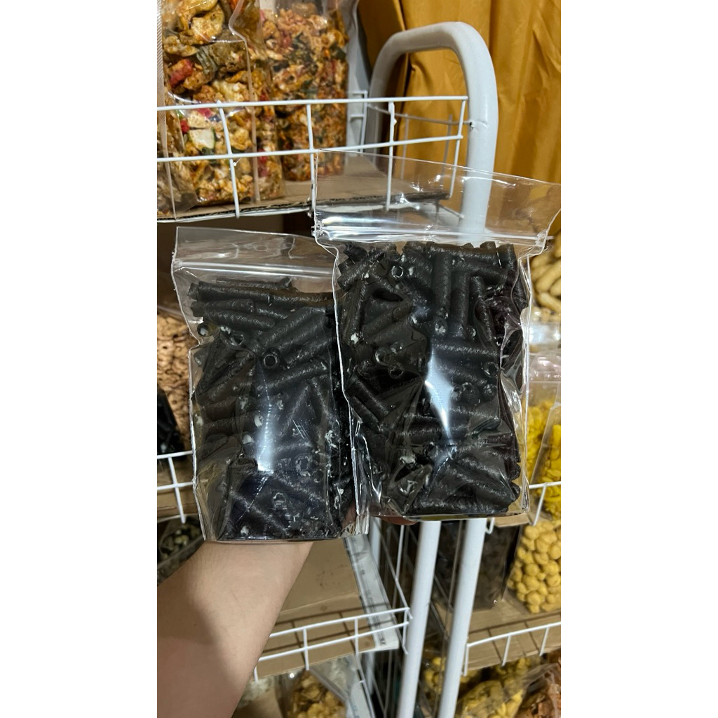 

PILLOW WAFER ROLL VANILLA 250gr|ISTANA JAJANAN BANJARMASIN