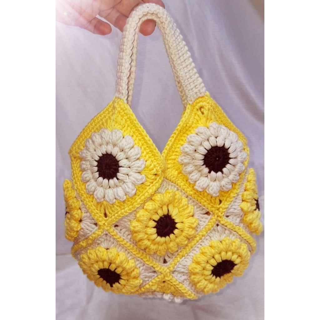 TAS RAJUT HANDMADE / TAS GRANNY / TAS RAJUT Bali / TAS HANDMADE