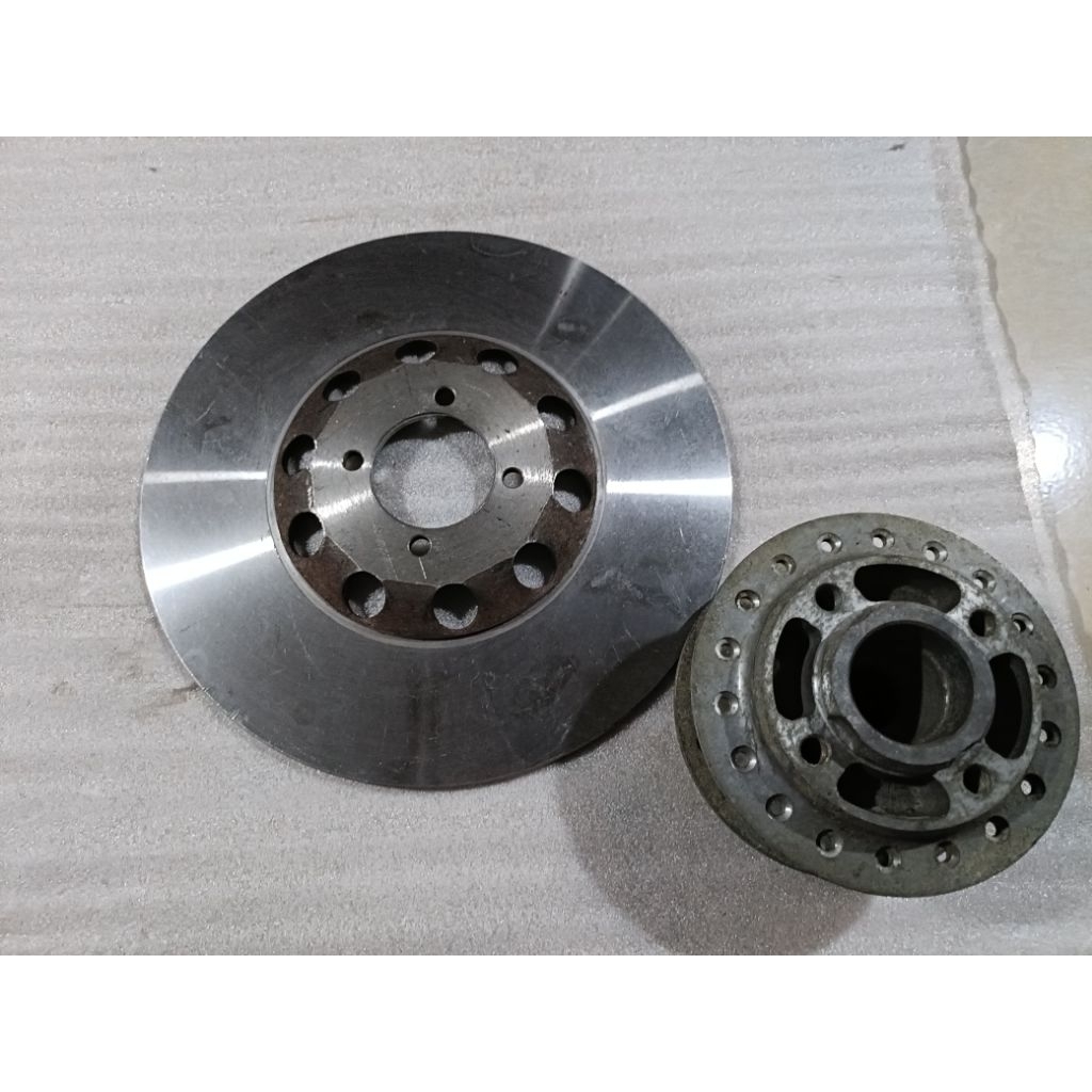 Piringan plus tromol suzuki gp gp100 gp125 gt100 gt125 gt185 original nos japan