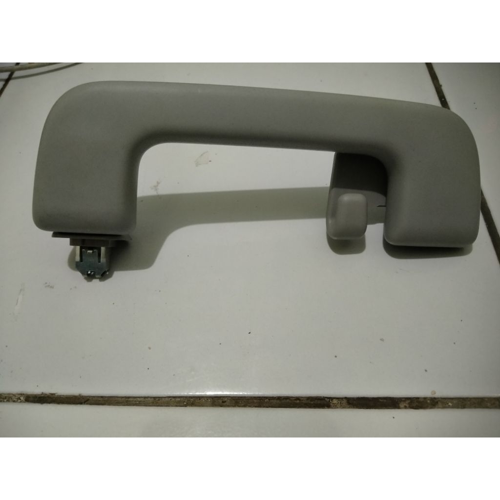 hendel/pegangan tangan plavon mobil Inova rebon, Fortuner Vrz,Yaris,vios New