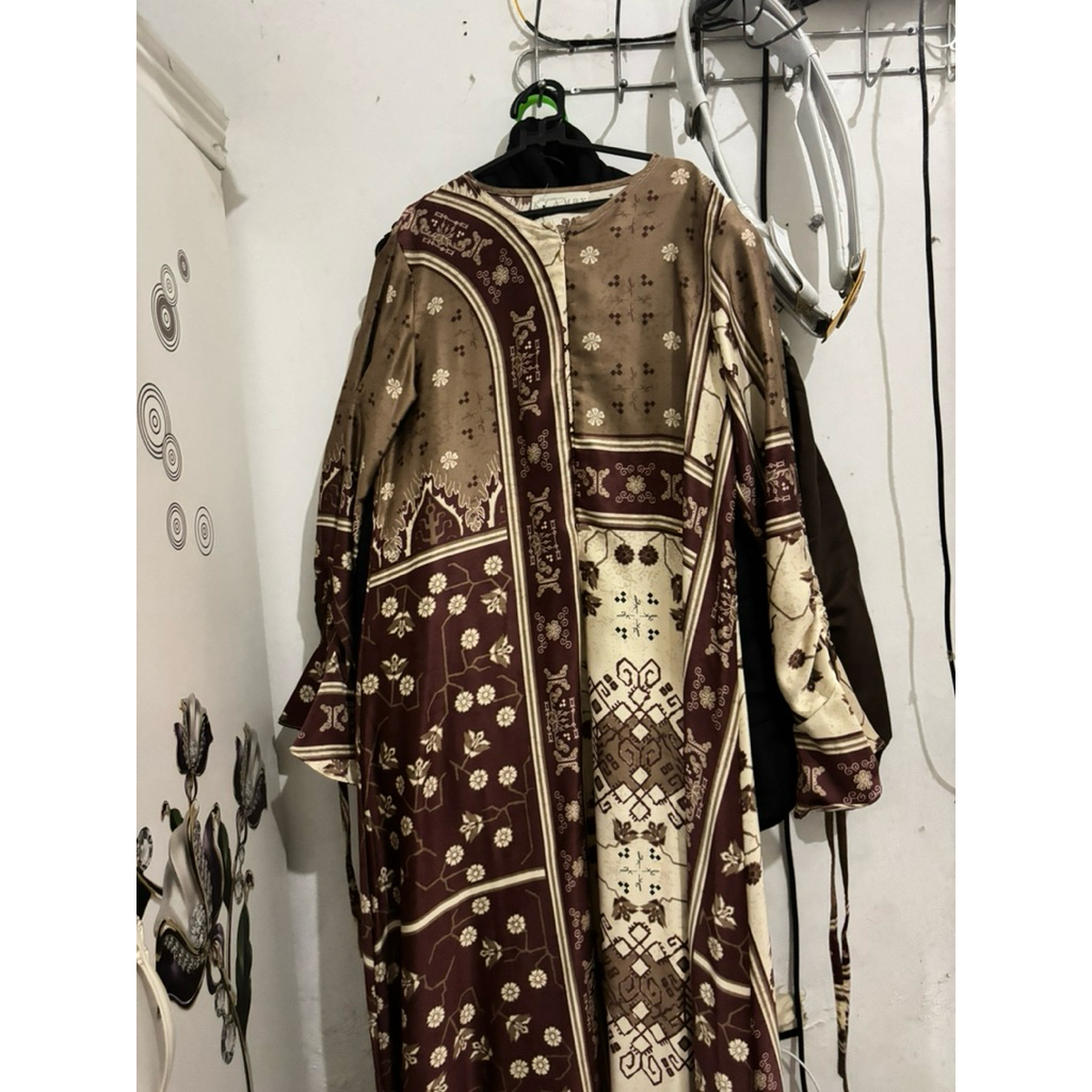 Preloved Baju atasan long dress gamis agnia dress by wearing klamby original