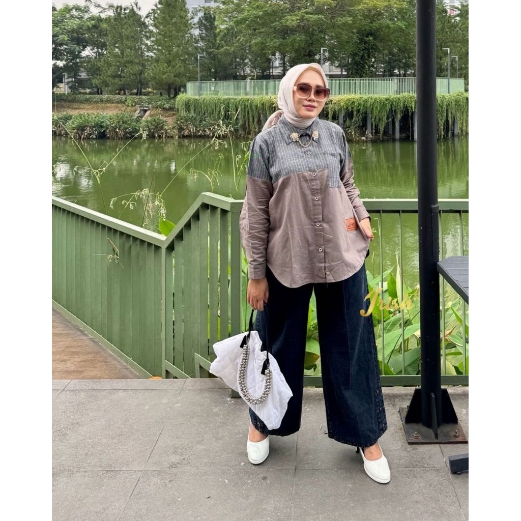 Noora Set By Irish Label Kemeja Tunik Dan Kulot Jeans LD 120 & Mewah