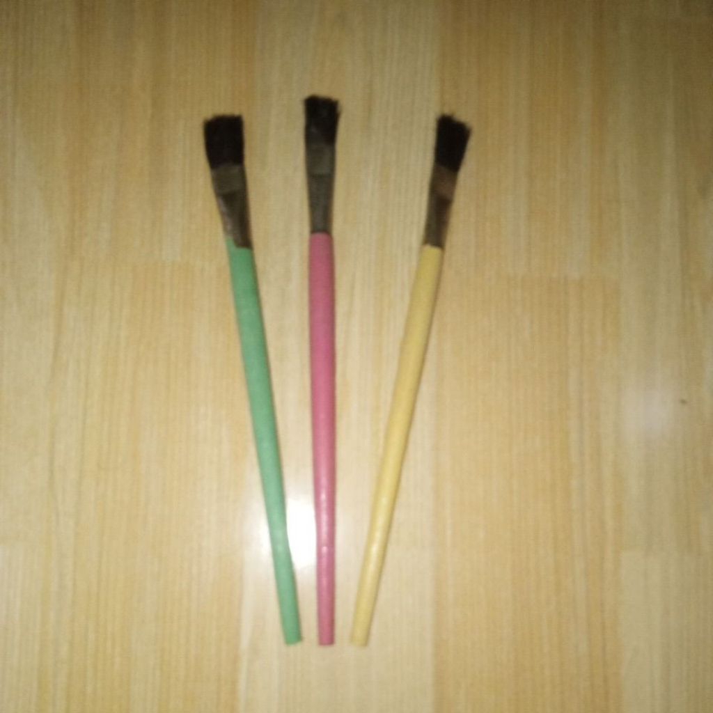 

KUAS LUKIS SATU JARI PAGODA