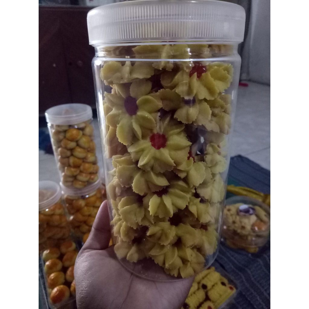 

Bee Bakery Kue Semprit Jadul 500gram