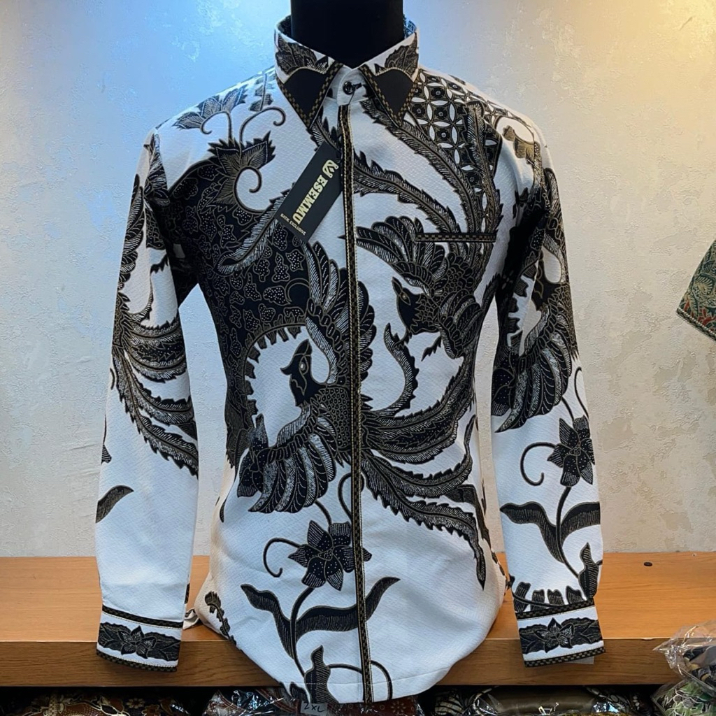KEMEJA BATIK PRIA WARNA PUTIH LENGAN PANJANG BAHAN DOBBY PREMIUM COMBINASI JAITAN SMOCK BORDIR SEMI 