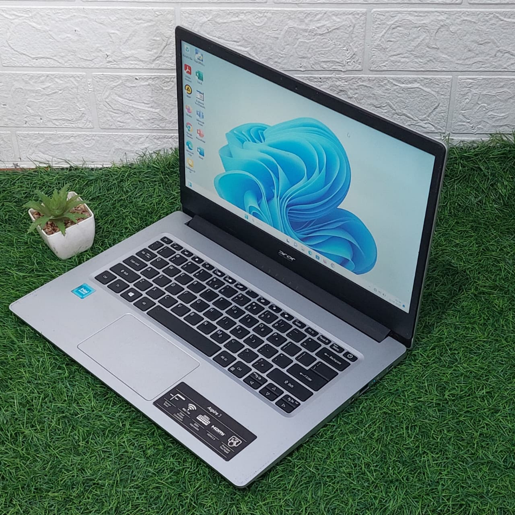 Ready laptop bekas berkualitas  Acer Aspire 3 A314-35  Spesifikasi singkatnya : - Processor Intel Ce