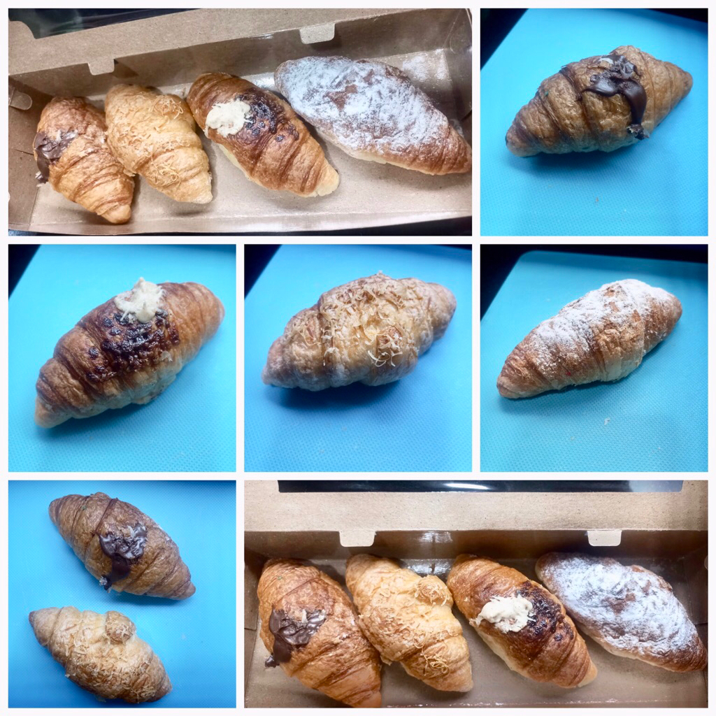 

Mini Croissant (12 cm) berbagai Topping