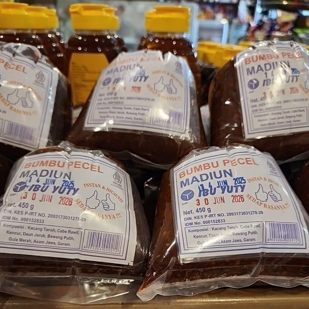 

Ibu Yuty Bumbu Pecal Madiun 450 gr
