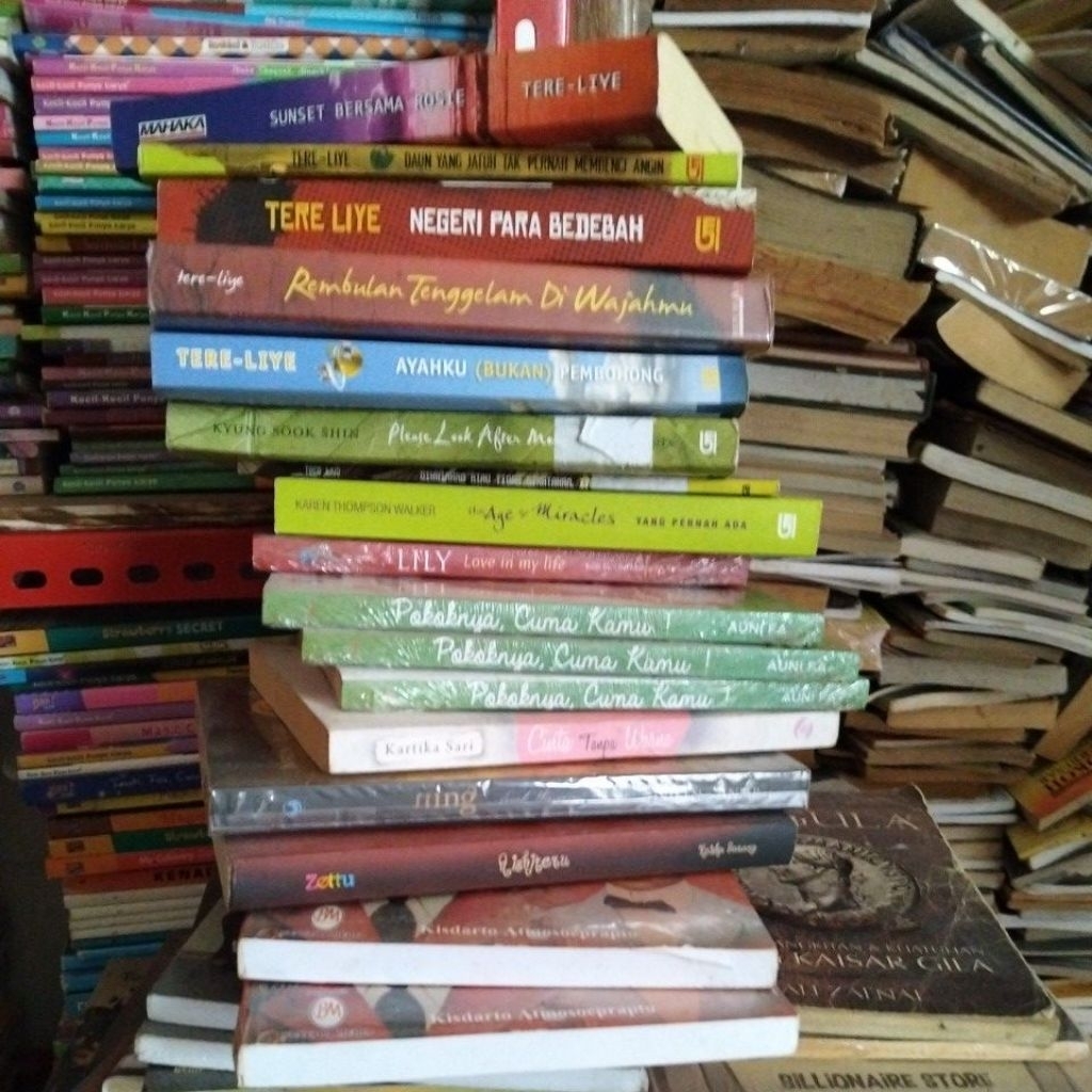 "Obral "  novel original