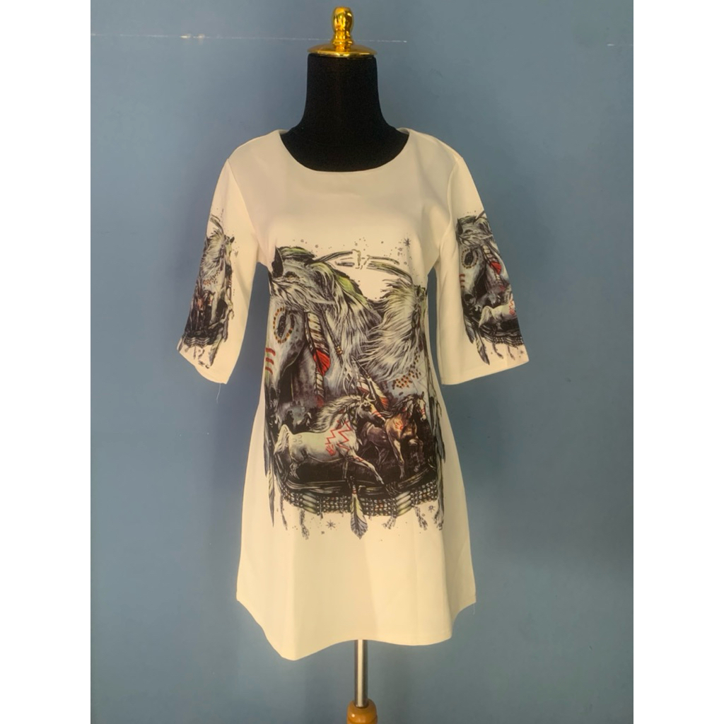 Dress putih motif scuba