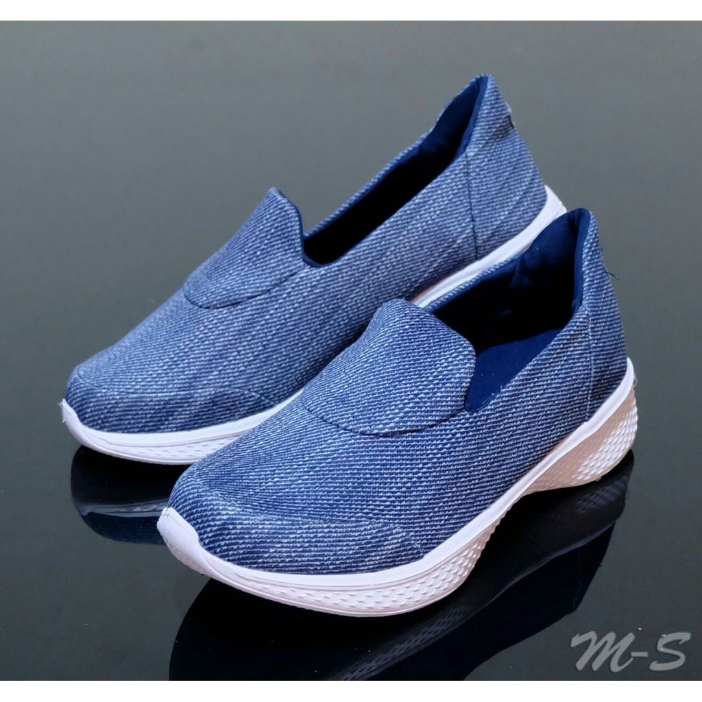 Sepatu keren Tanpa tali cowo/cewe