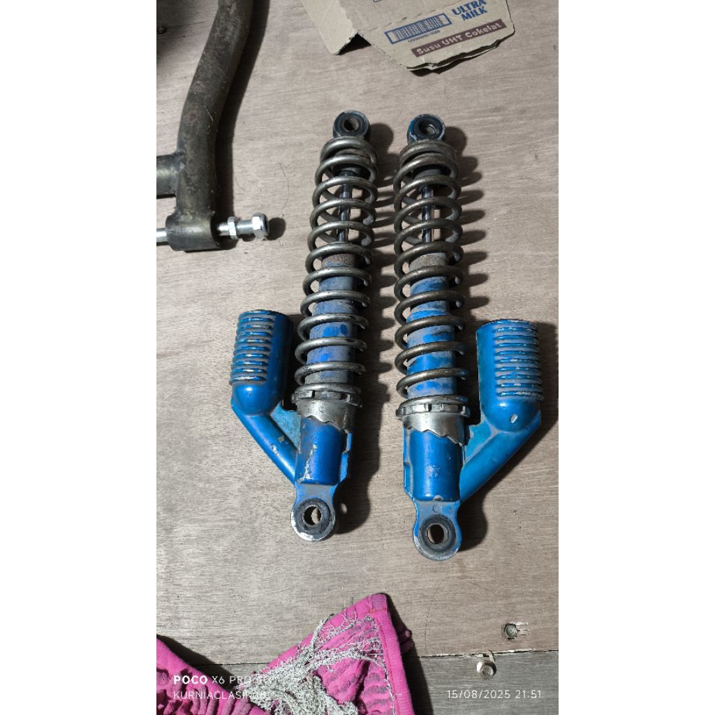 SHOK SKOK TMT SKOK BELAKANG TMT ORIGINAL ASLI BIRU UK32 SUDAH RIBON