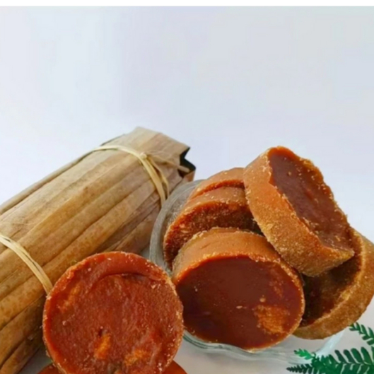 

Gula Aren Tanpa Campuran - Gula Aren 100% Asli 1 kg