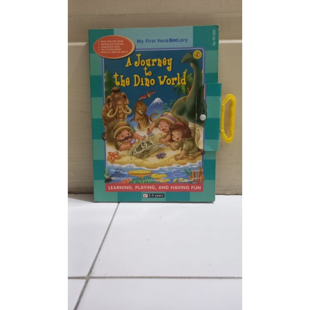 My First VocaBeeLary: A Journey to the Dino World