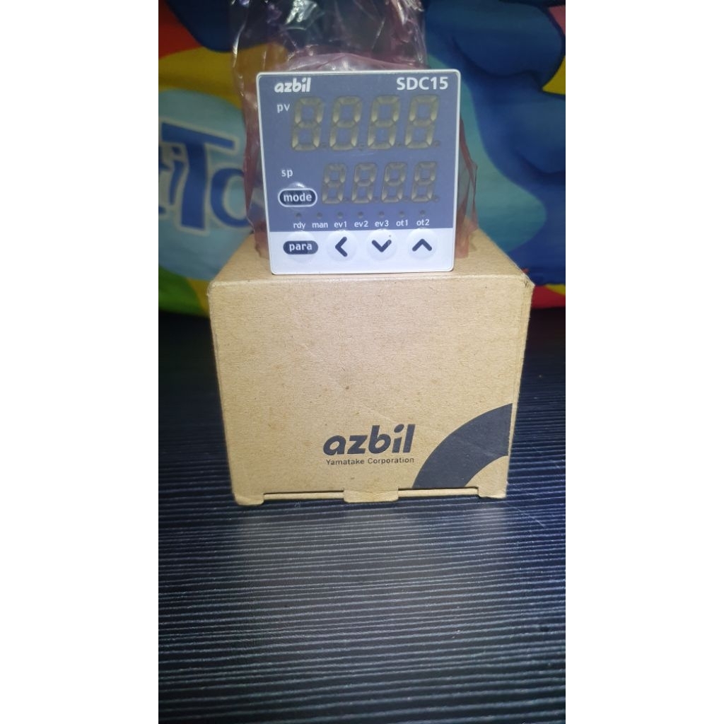 Temperatur Switch Kontrol SDC15 Azbil
