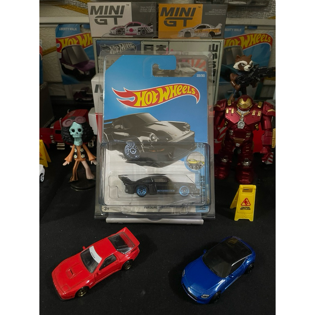 Hotwheels Porsche 934.5 Black