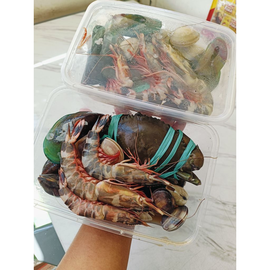 

PAKET SEAFOOD MIX KERANG KEPITING UDANG