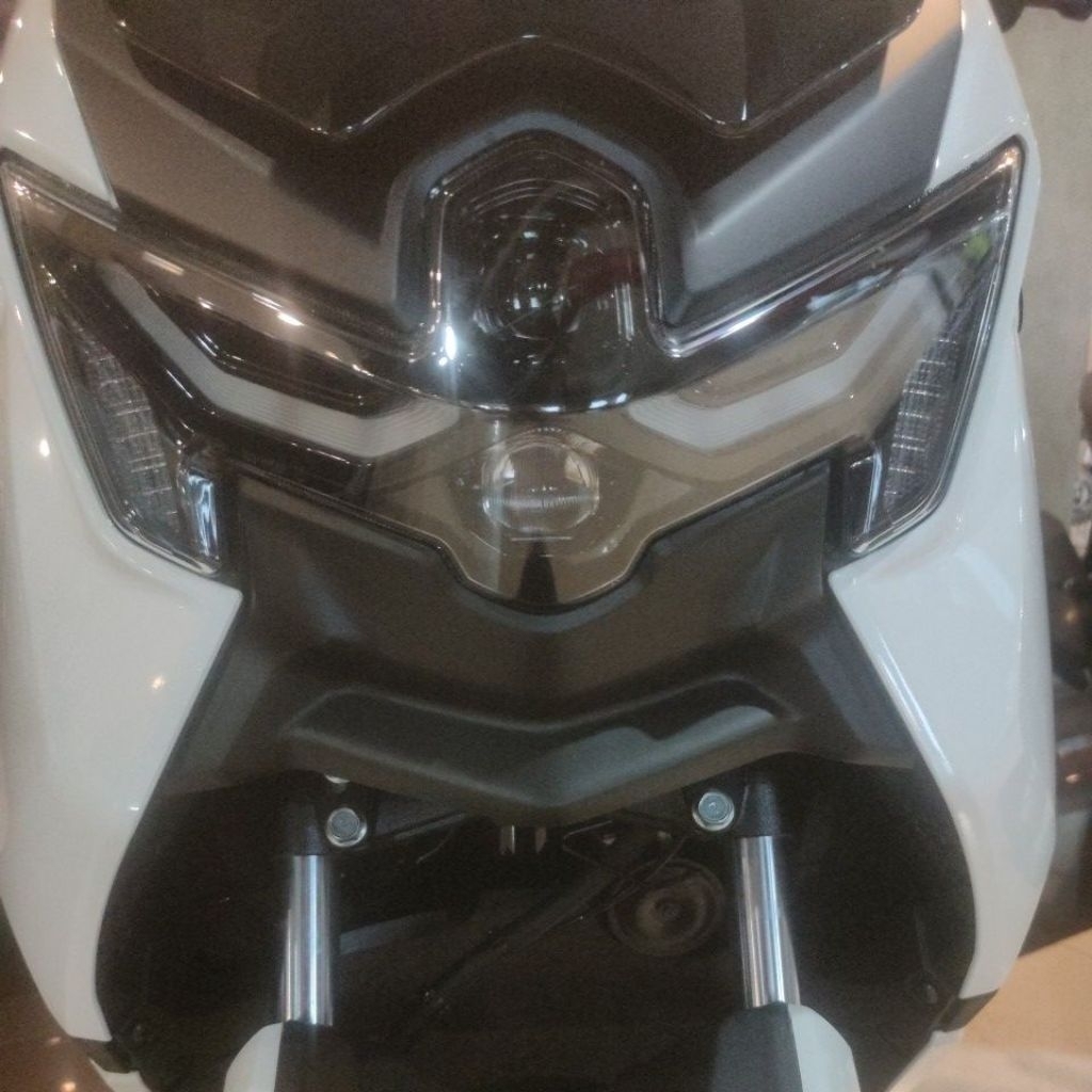 LAMPU DEPAN HEADLIGHT UNIT ASSY YAMAHA NMAX NEW NMAX AEROX NEW AEROX NEW GEAR 125 ORIGINAL YAMAHA