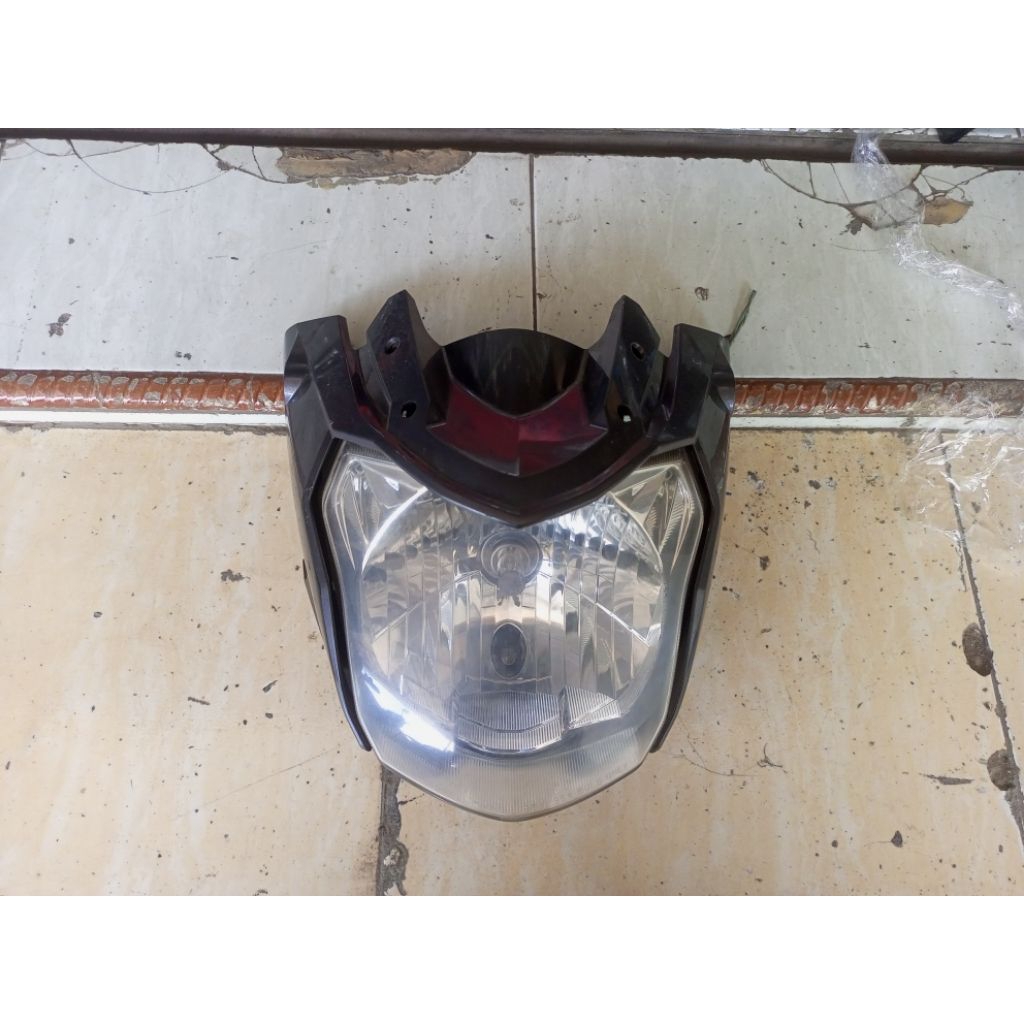 Batok depan set Reflektor lampu depan Vixion New NVL orisinil copotan