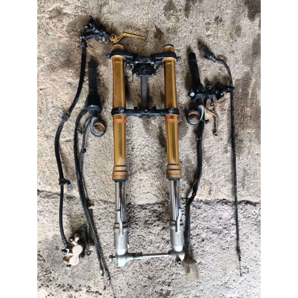 SKOK DEPAN SHOK DEPAN USD UP SIDE DOWN CBR 150R TIPE K45R PNP NEW CB CBR 150