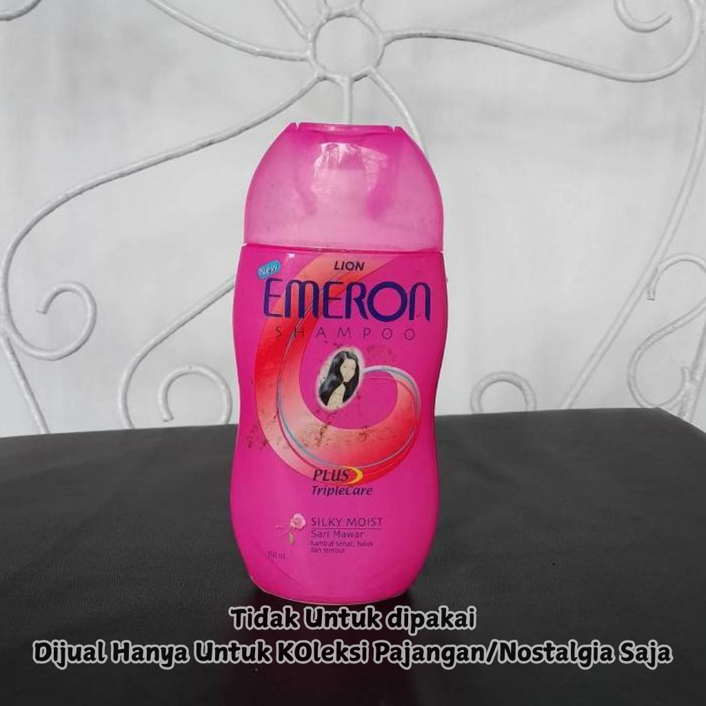 KOLEKSI SHAMPOO EMERON KEMASAN JADUL TAHUN 2004 HANYA UNTUK PAJANGAN ATAU NOSTALGIA SAJA