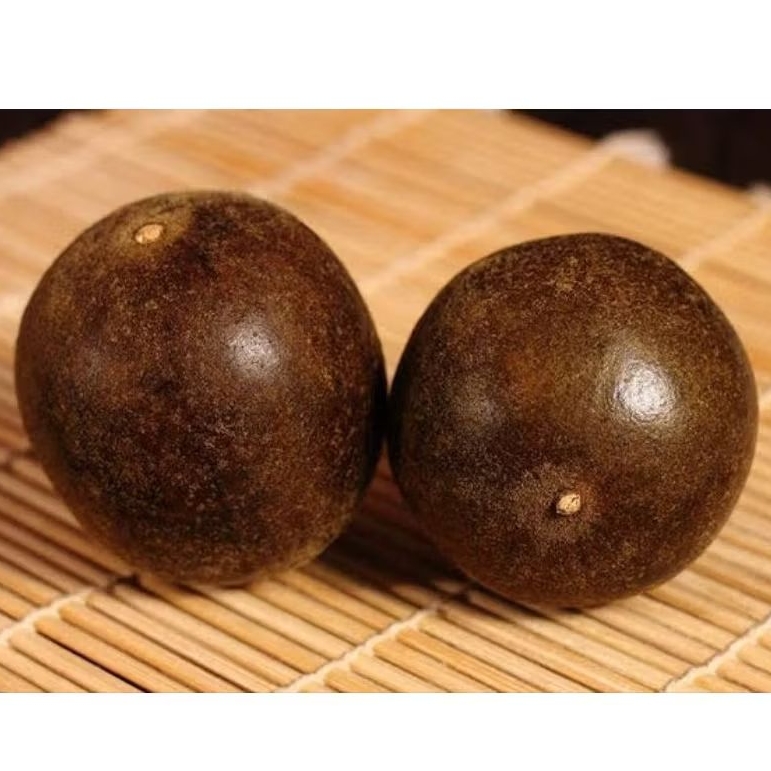 

Lo Han Guo Emas/Hitam (PECAH)/Masih dalam Kondisi Terbungkus Plastik