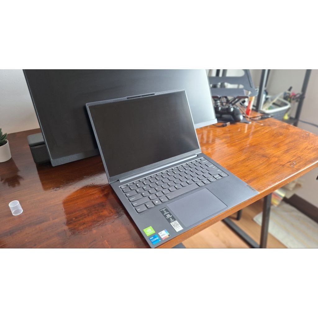 Lenovo Yoga Slim 7 Pro