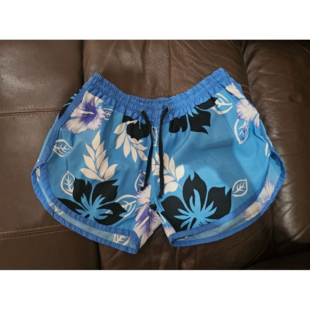 Celana Pendek Roxy Bali Wanita Bunga Biru Size M