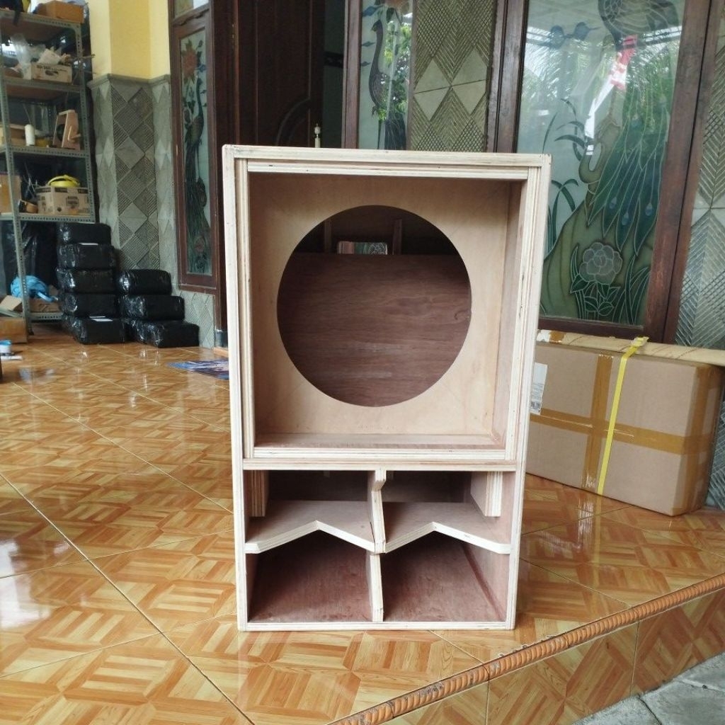 Box speaker cbs nogosari 15 inch
