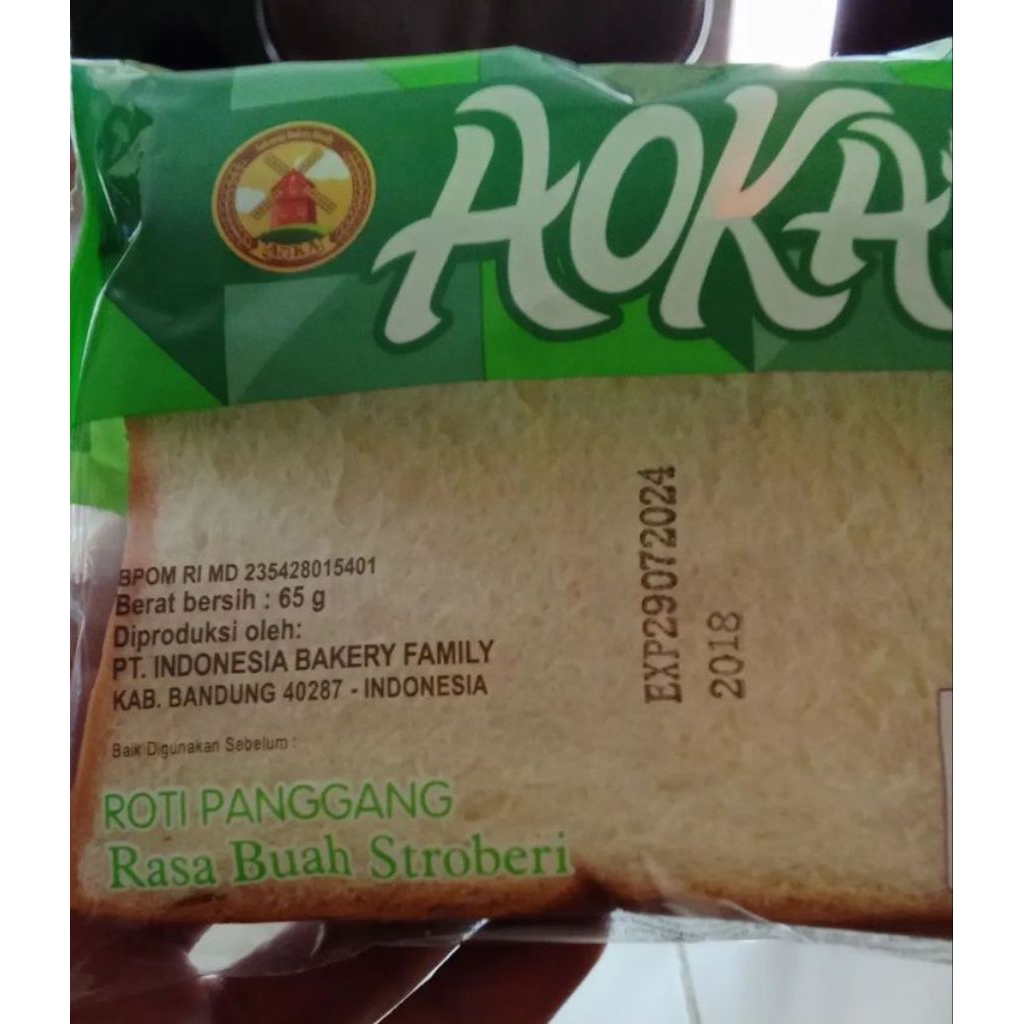 

Roti Aoka rasa buah stroberi