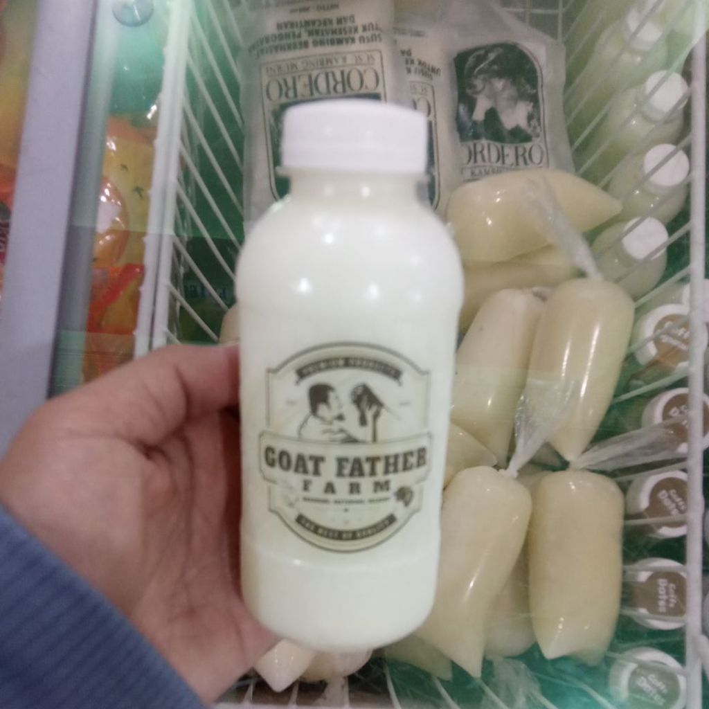 

SUSU KAMBING GOAT FATHER FARM BERAT BERSIH 200ML