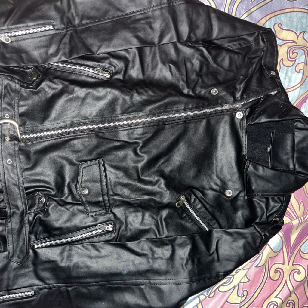 PRELOVED LEATHER JAKET WANITA SINTETIS UKURAN XXL