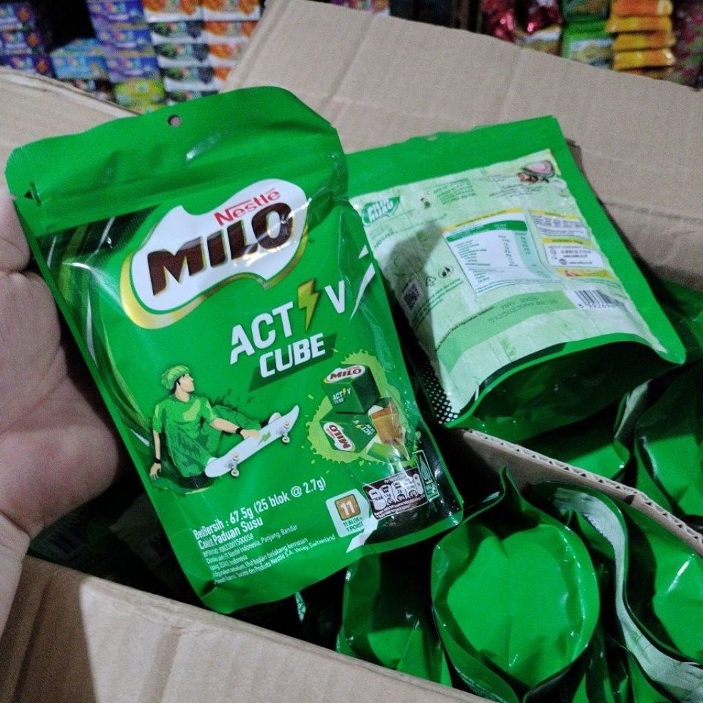 

Nestle MiLO ACT CUBE isi 25 Blok/pcs@2.7g Berat Bersih 67.5g