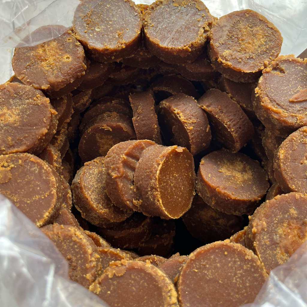 

GULA MERAH CAP DELIMA 500GR ( 1 PAK )