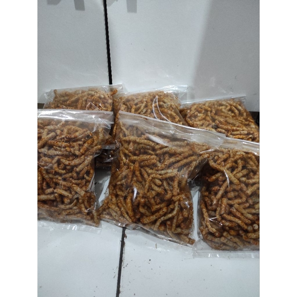 

kerupuk pedas chili oil