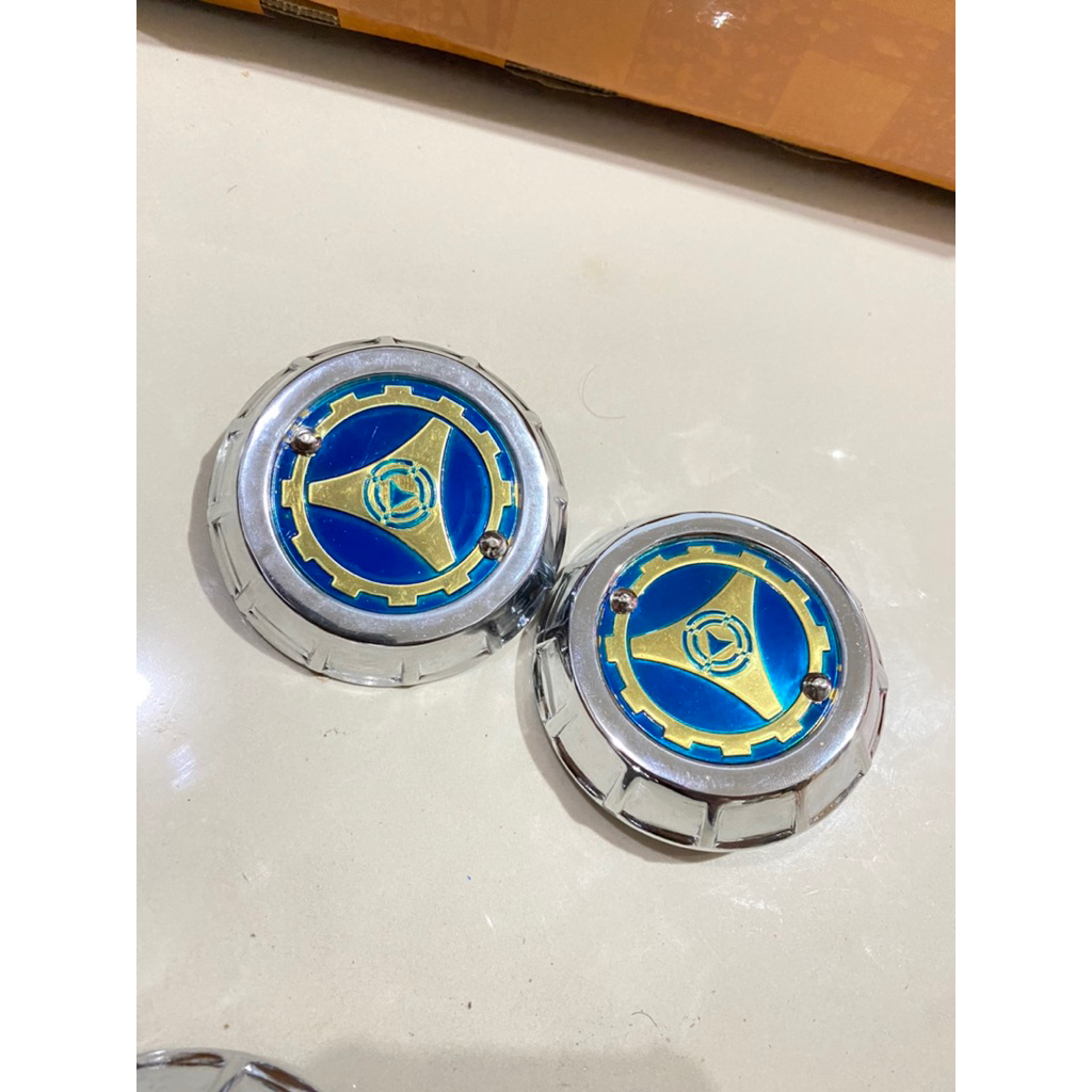 spiner dop wheeldop wildop vespa Vigano import detail warna biru