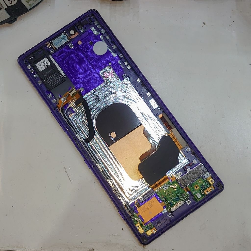 LCD Frame set Sony Xperia 1 kanibalan sparepart