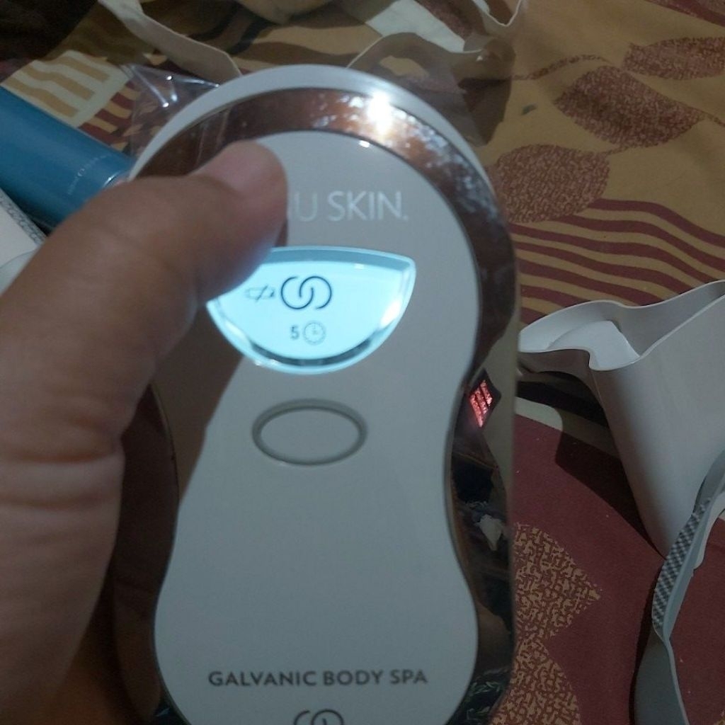 alat treatment gadget nskin galvanic body spa preloved