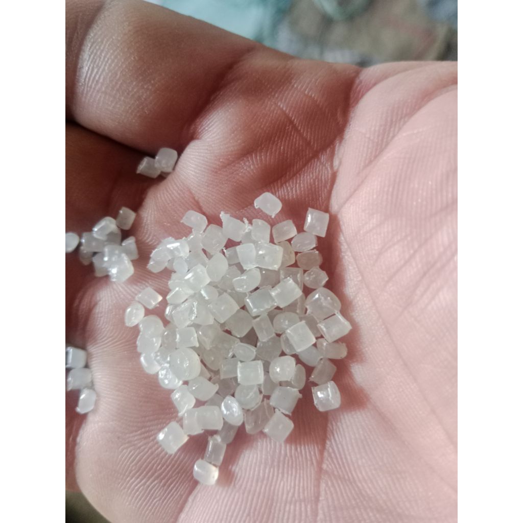 biji plastik pelet LLDPE super untuk blow