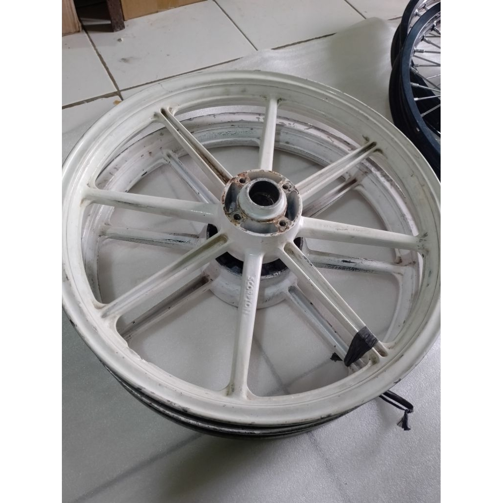 vleg scorpion RX king ring 18 depan belakang