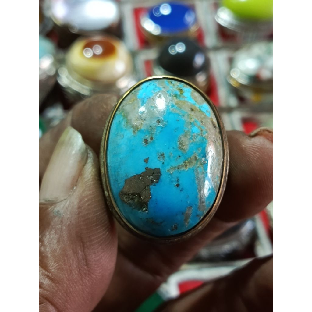 batu pirus iran persia